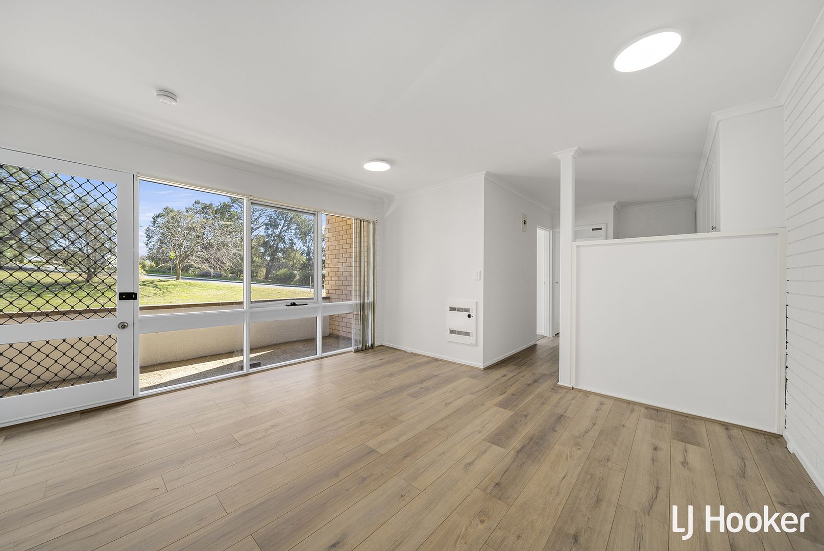 3/8 Corinna Street, Lyons ACT 2606, Image 1