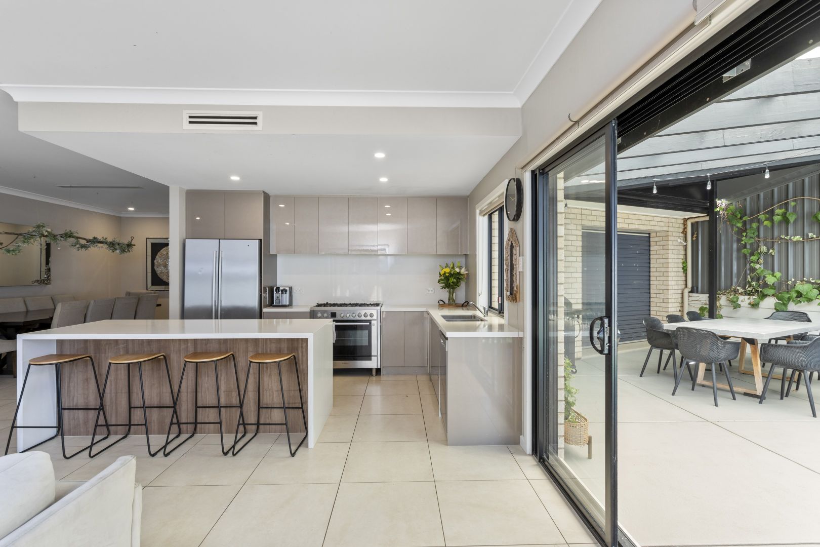 7 Olive Court, Highbury SA 5089, Image 2