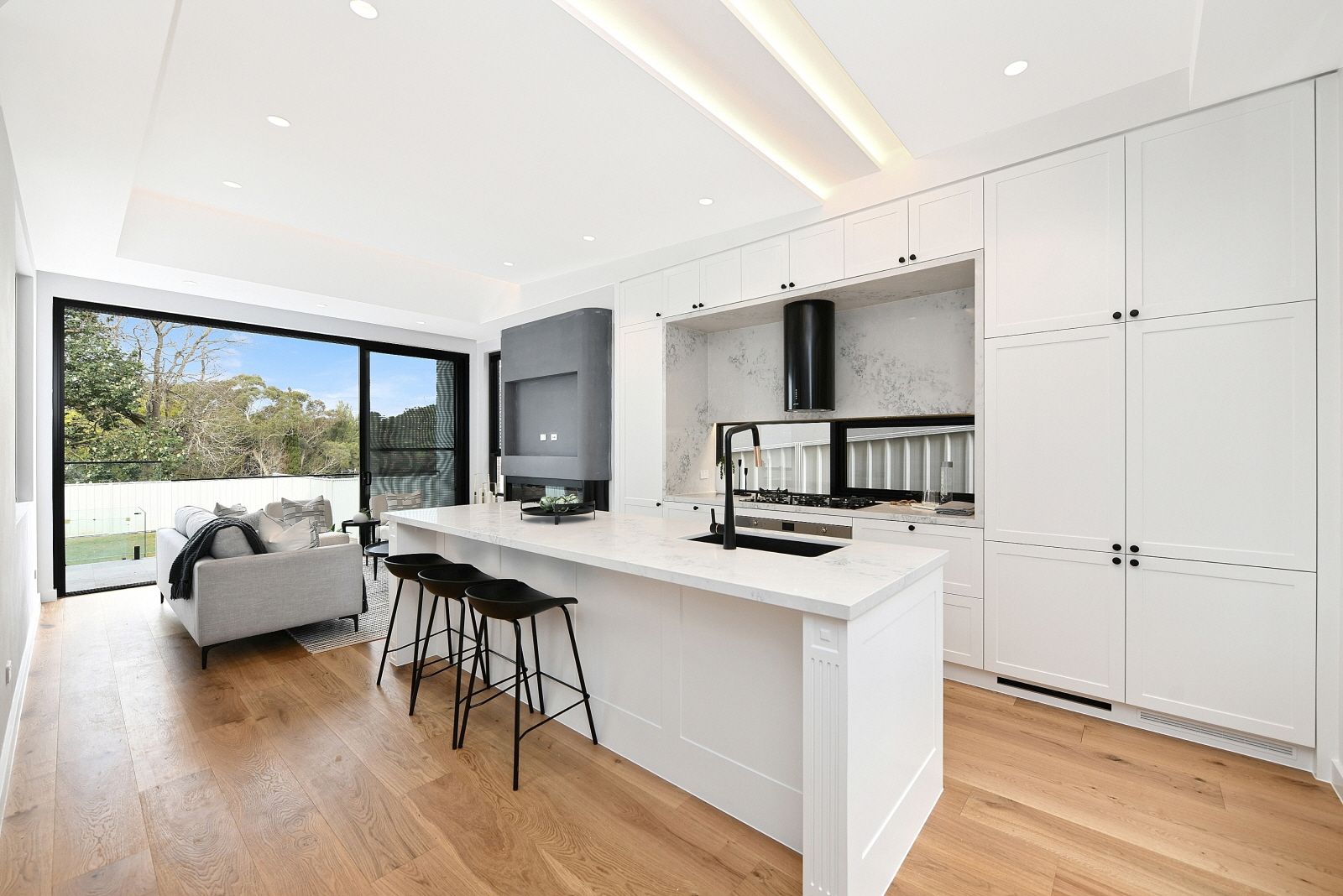 5 bedrooms House in 87A Woronora Parade OATLEY NSW, 2223