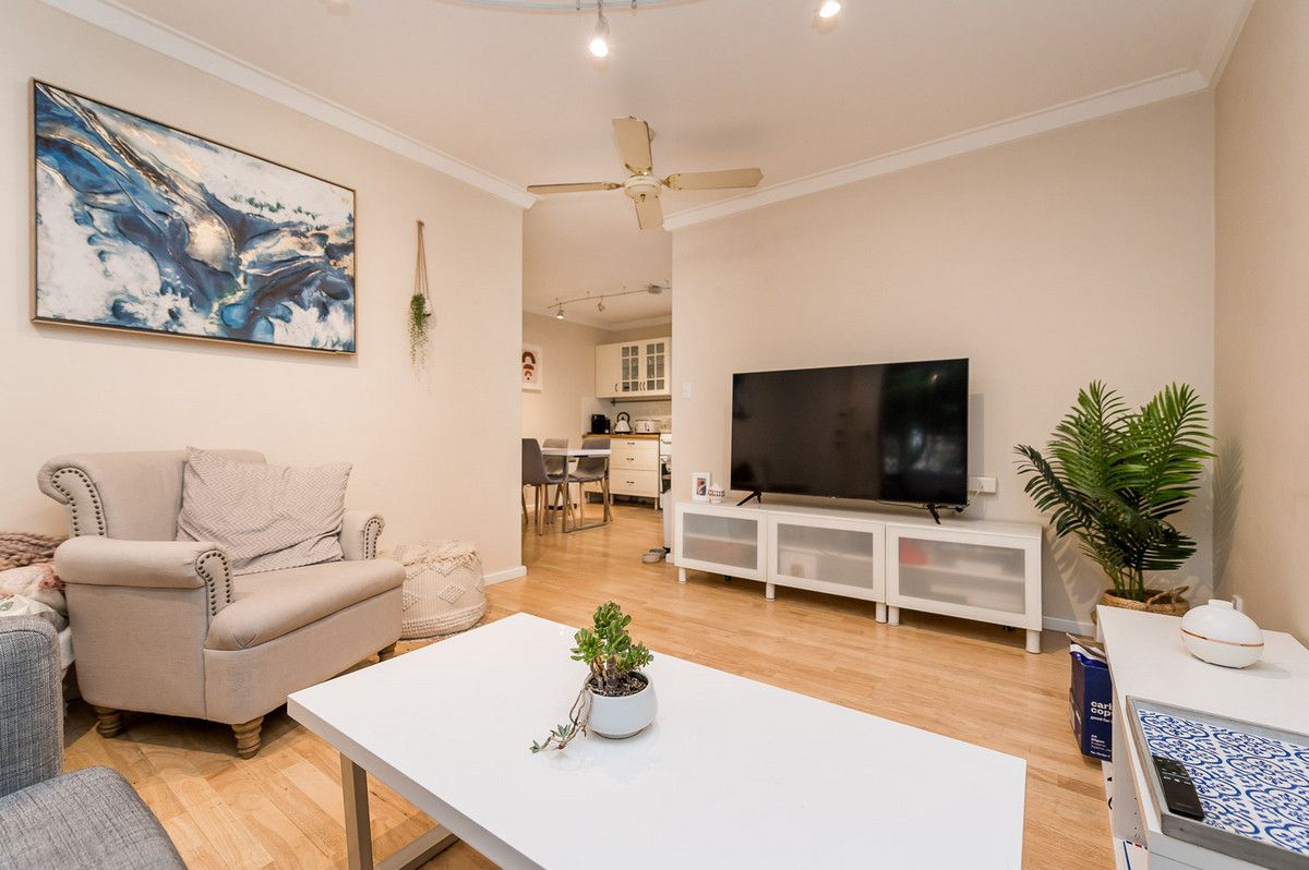 9/10 Kenilworth Street, Maylands WA 6051, Image 0