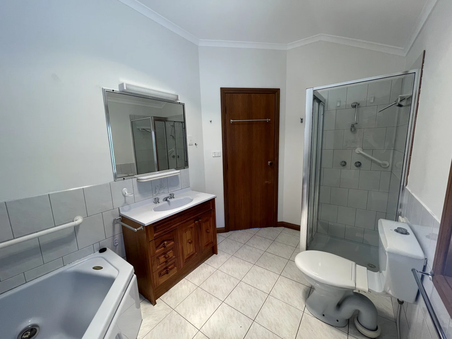 Additional image 10 of 6833 Great Alpine Road, Porepunkah VIC 3740