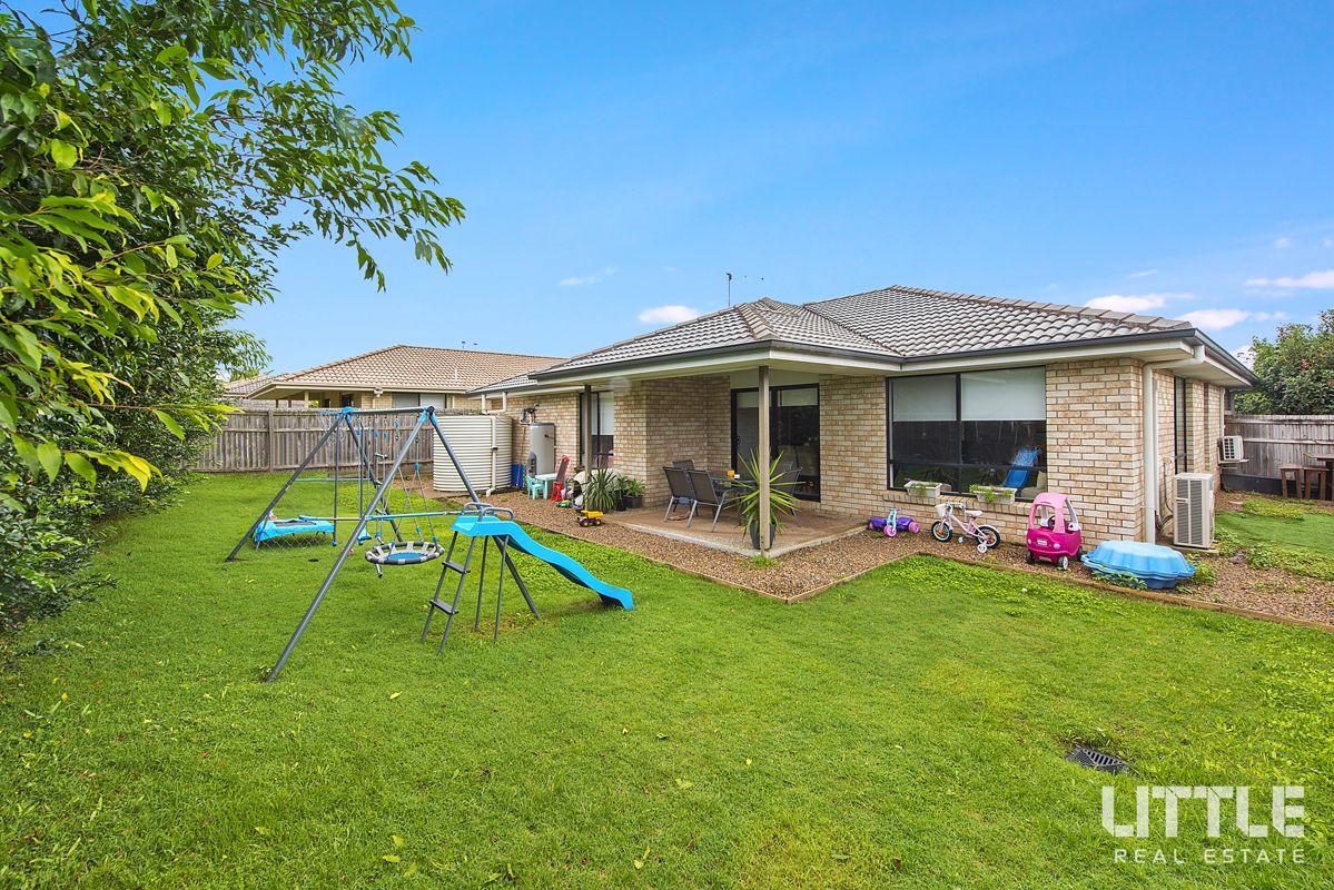 6 Milly Circuit, Ormeau QLD 4208, Image 2