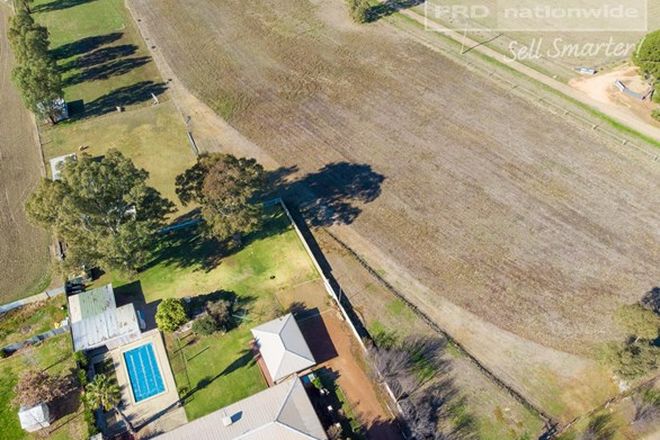Picture of 1 Graham Avenue, GUMLY GUMLY NSW 2652