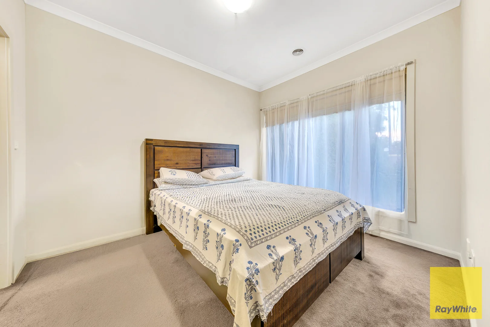 Additional image 12 of 2/40 Bridlepath Drive, Truganina VIC 3029