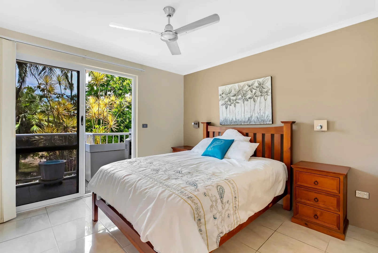 Additional image 11 of 322/305-341 Coral Coast Drive, Palm Cove QLD 4879