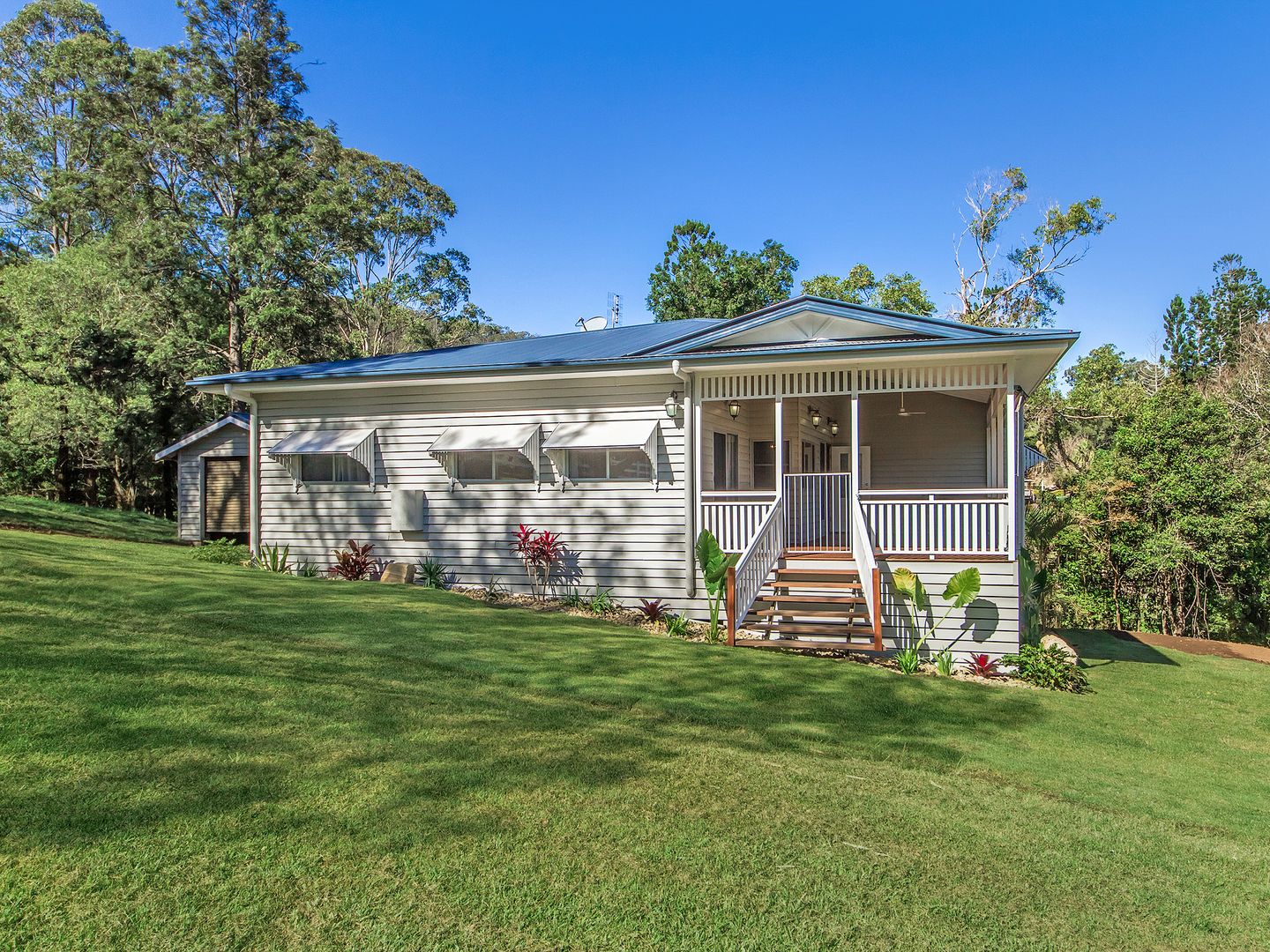 86 MUNGINDIE COURT, Mount Nathan QLD 4211 Domain