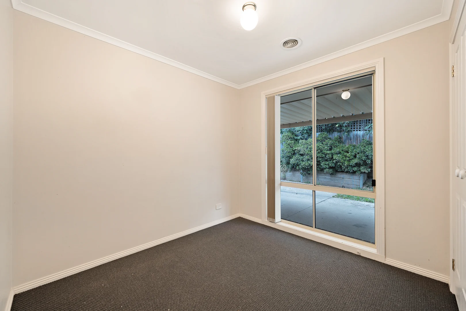 Additional image 8 of 55 Tuscany Rise, Pakenham VIC 3810