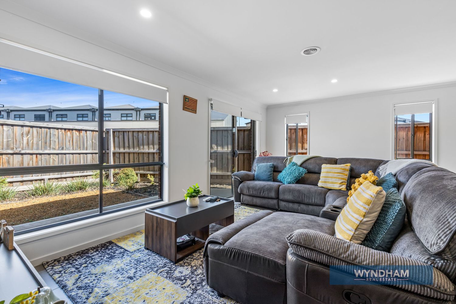 22 Calluna Lane, Wyndham Vale VIC 3024, Image 2