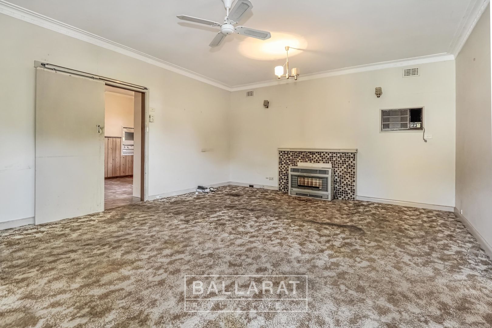 13 Marshall Street, Maryborough VIC 3465, Image 2