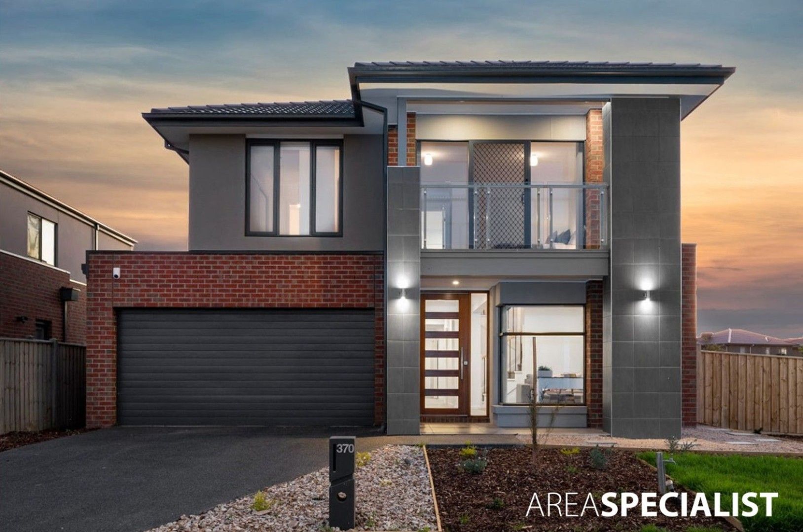 4 bedrooms House in 370 Saltwater Promenade POINT COOK VIC, 3030