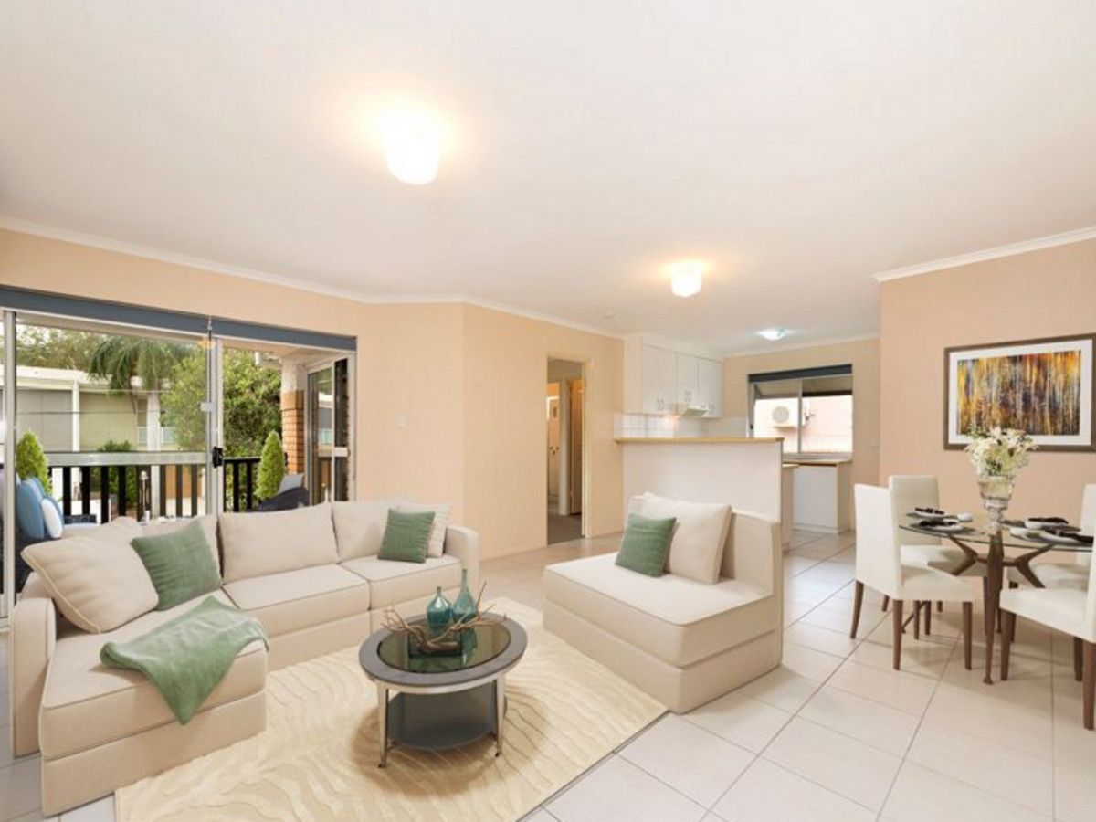 3 bedrooms Apartment / Unit / Flat in 1/108 Bilyana Street BALMORAL QLD, 4171