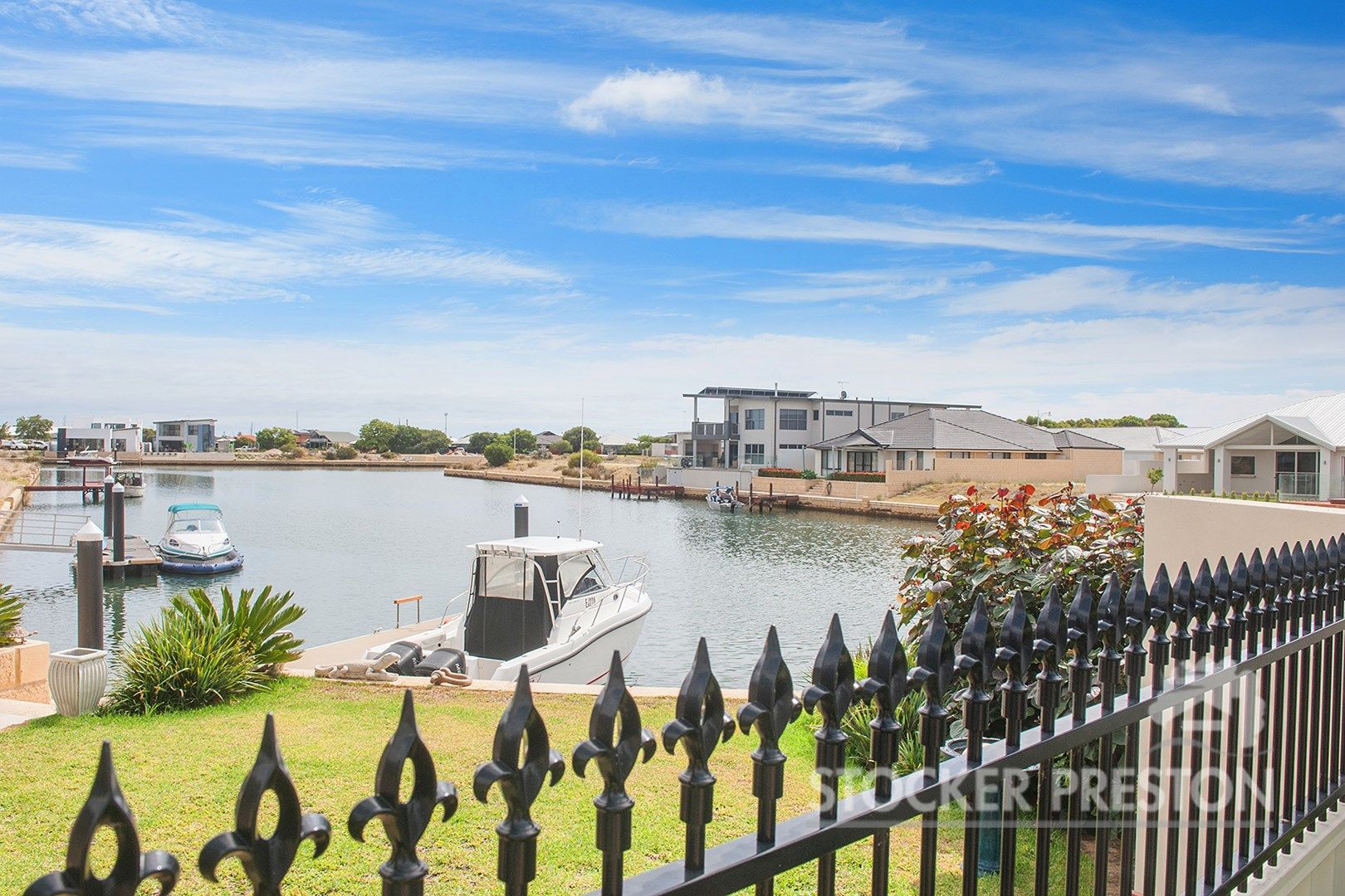 10 Gunwale Elbow, Geographe WA 6280, Image 0