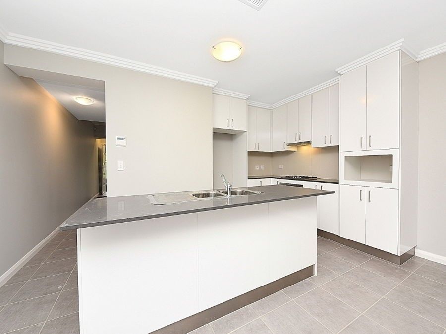 39 Purvis Avenue, Potts Hill NSW 2143 House For Rent Domain