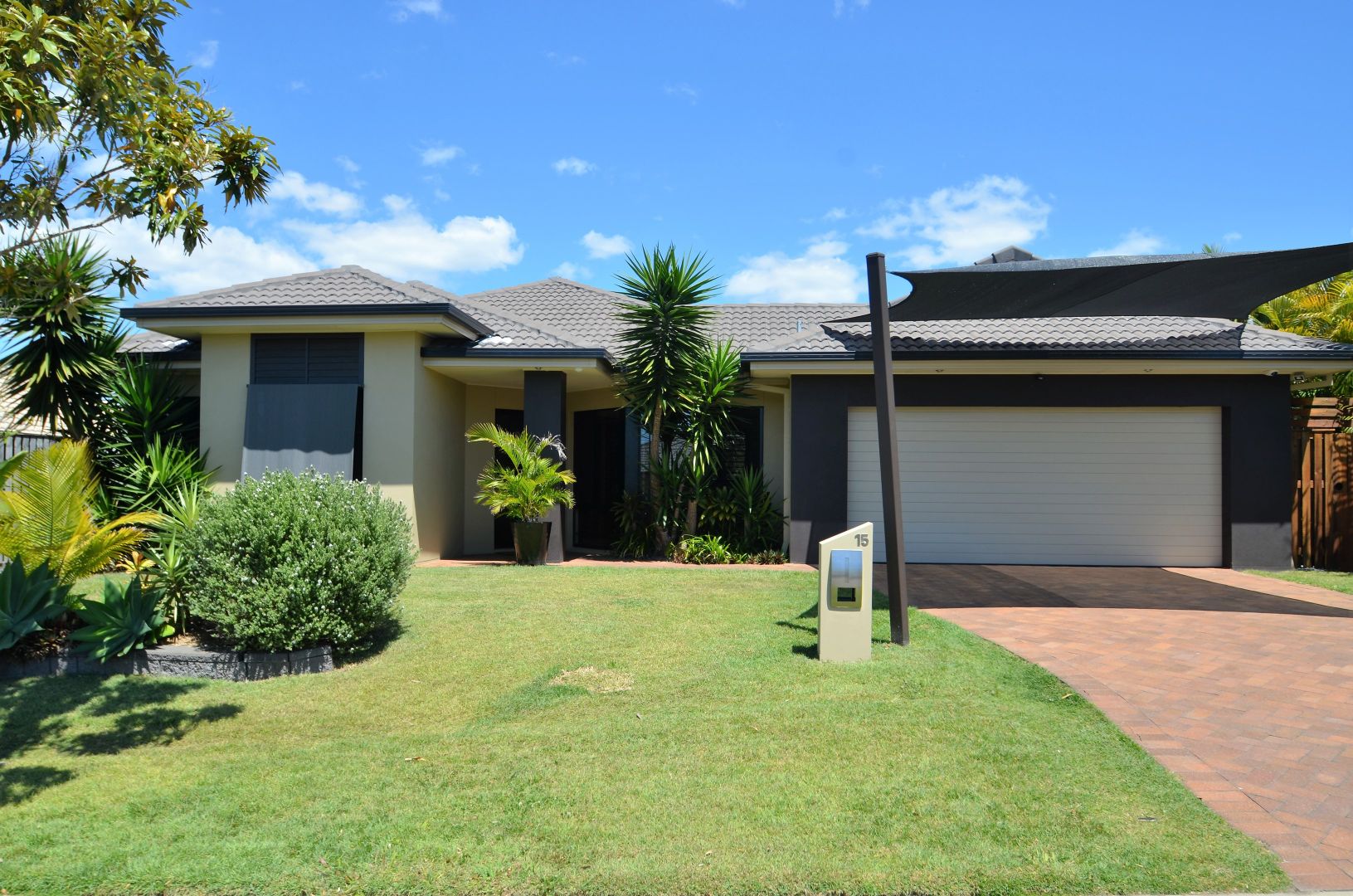 15 Campelles Avenue, Varsity Lakes QLD 4227, Image 1