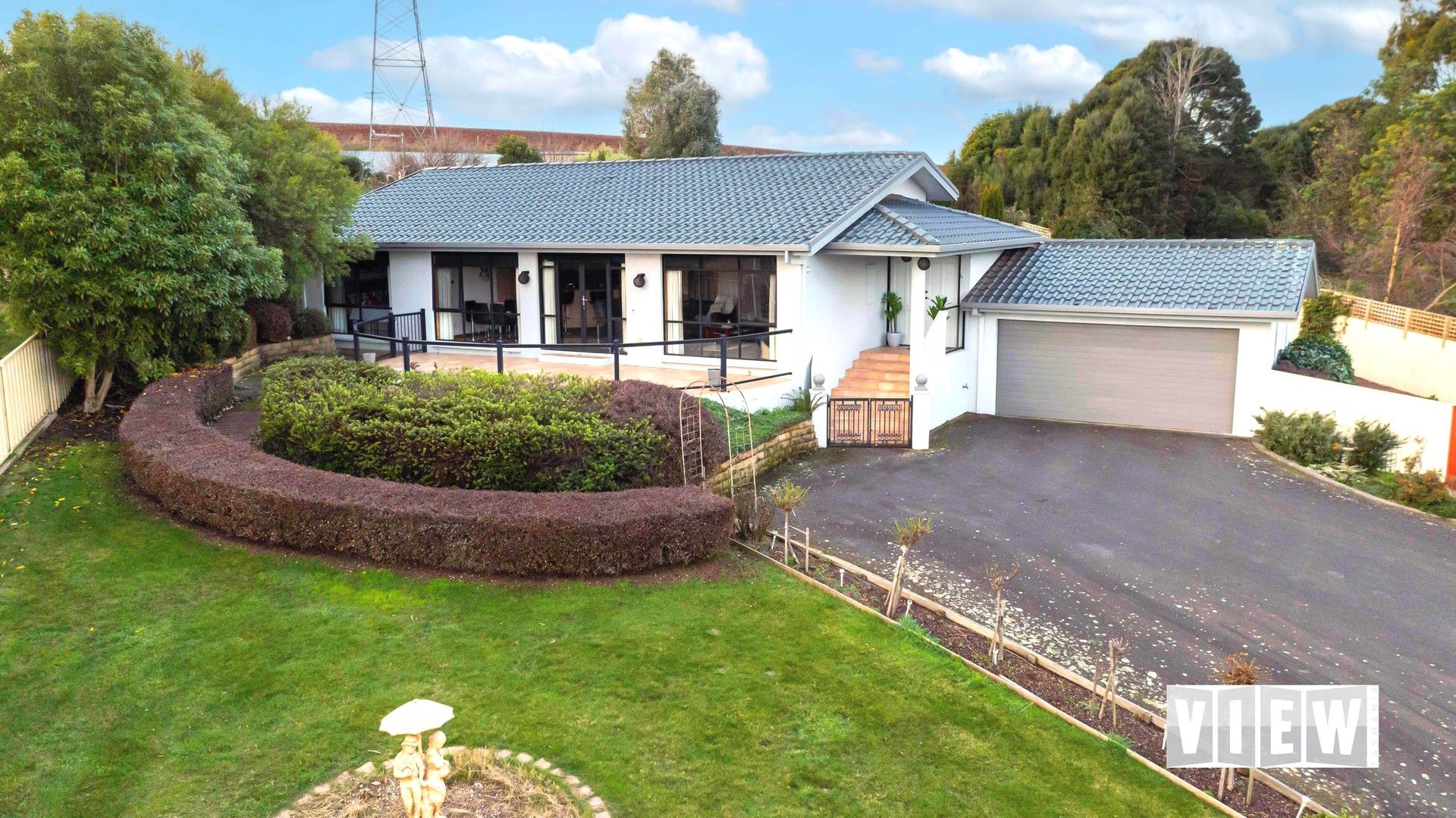 17 Highfield Road, Ambleside TAS 7310, Image 2