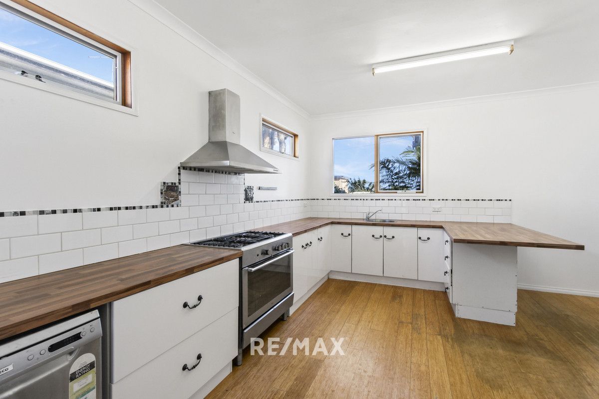 18 O'Neills Road, Lakes Entrance VIC 3909, Image 2