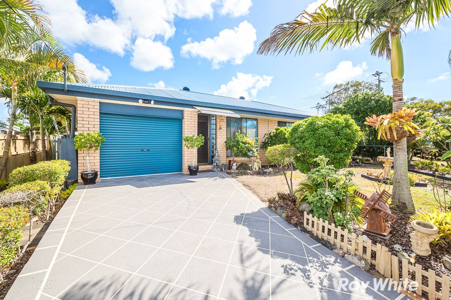 3 bedrooms House in 115 Sunderland Drive BANKSIA BEACH QLD, 4507