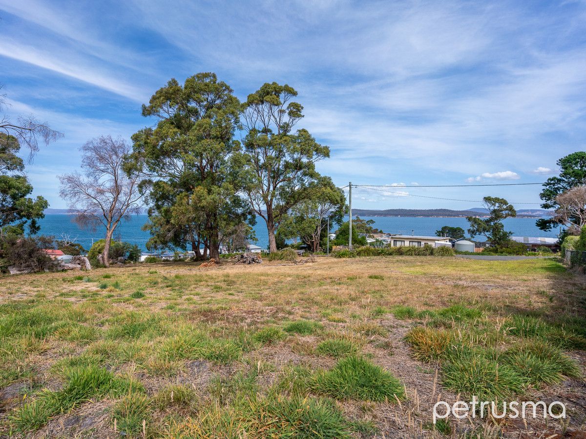 11 Boobyalla Street, Primrose Sands TAS 7173, Image 2