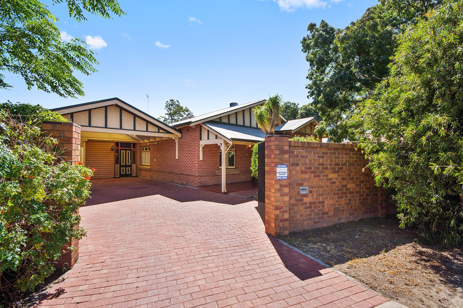 4 Holbrooks Road, Flinders Park SA 5025, Image 1