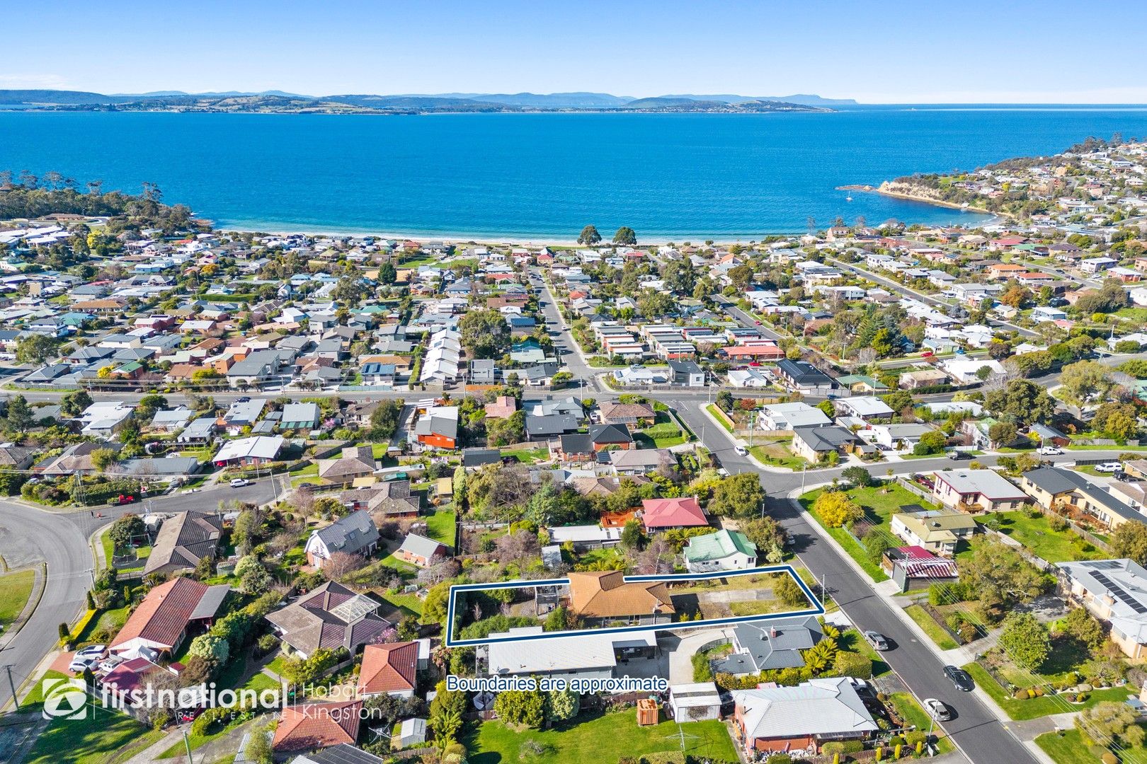 11 Garnett Street, Blackmans Bay TAS 7052, Image 0