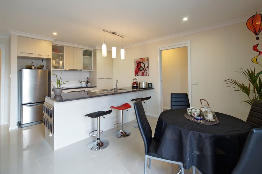 2/1 Franklin Drive, Shearwater TAS 7307, Image 2