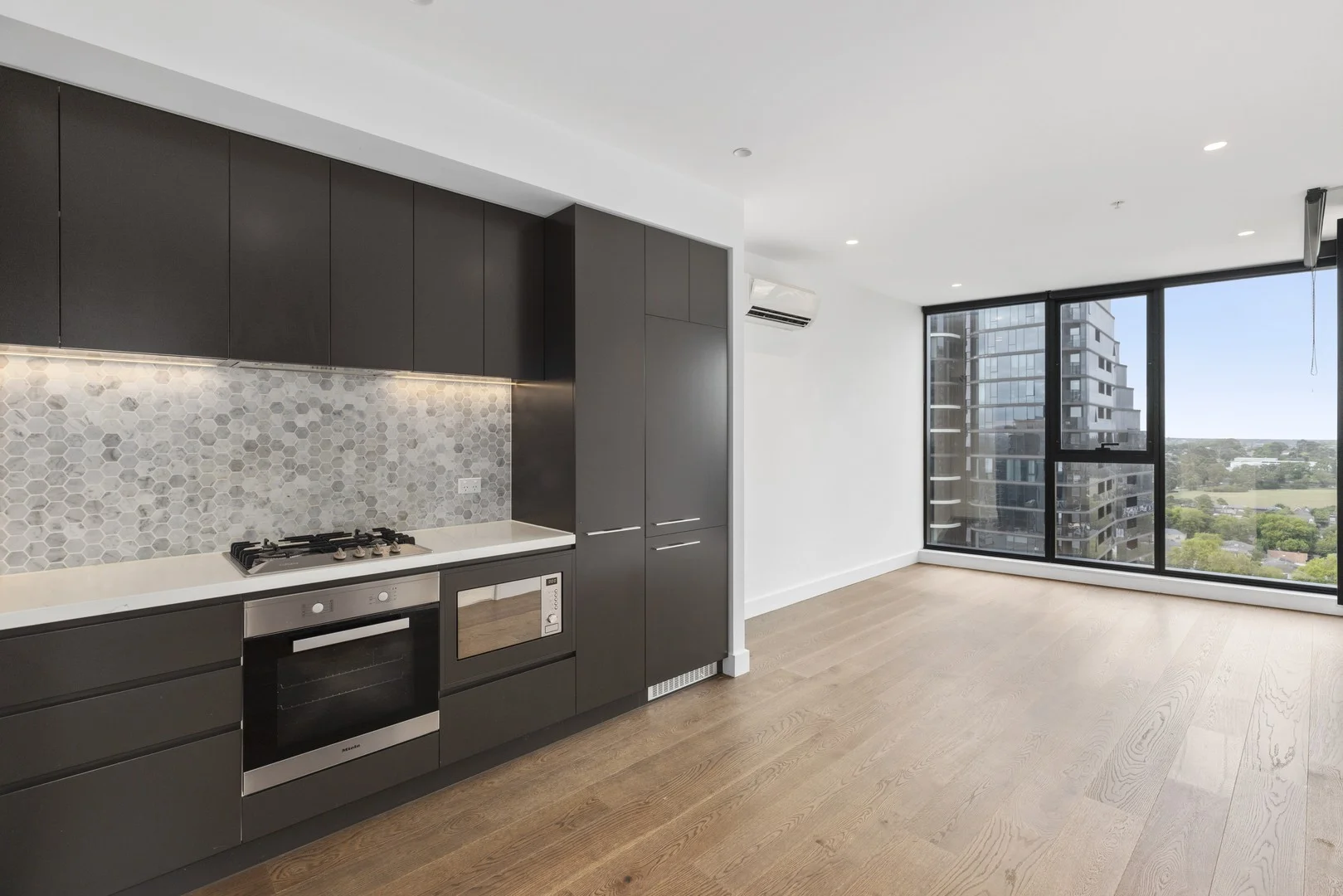 1723/850 Whitehorse Road, Box Hill VIC 3128