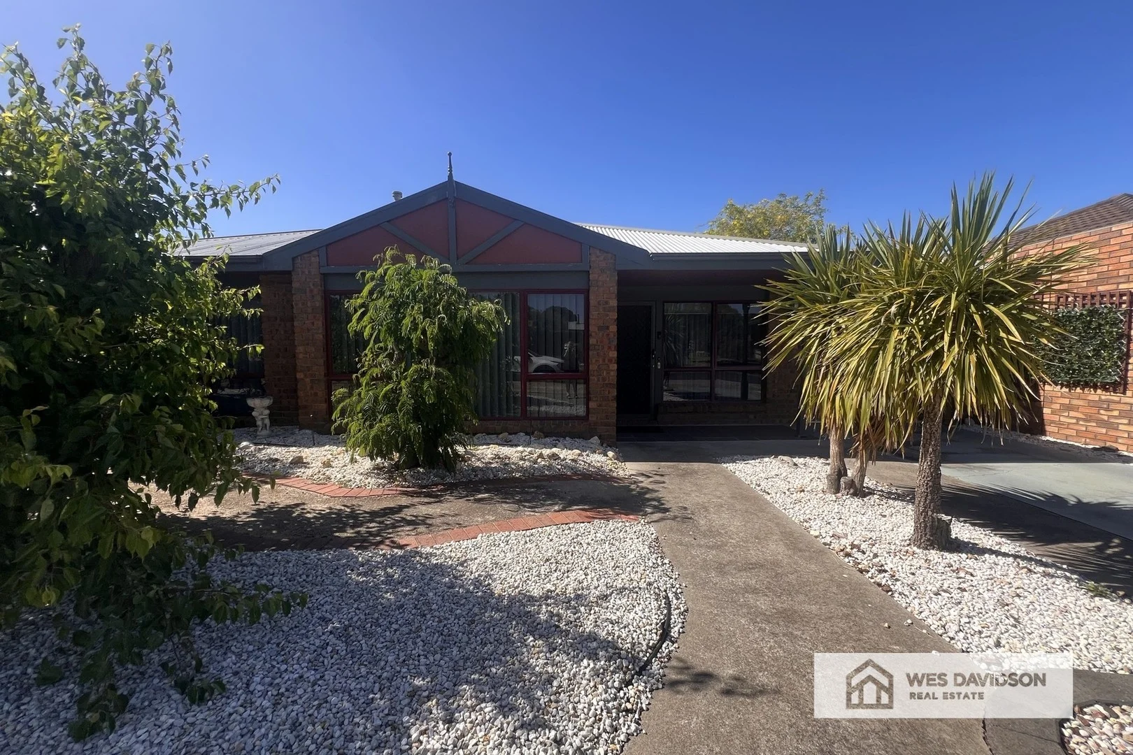 Primary image of 1/21 Penny Avenue, Horsham VIC 3400