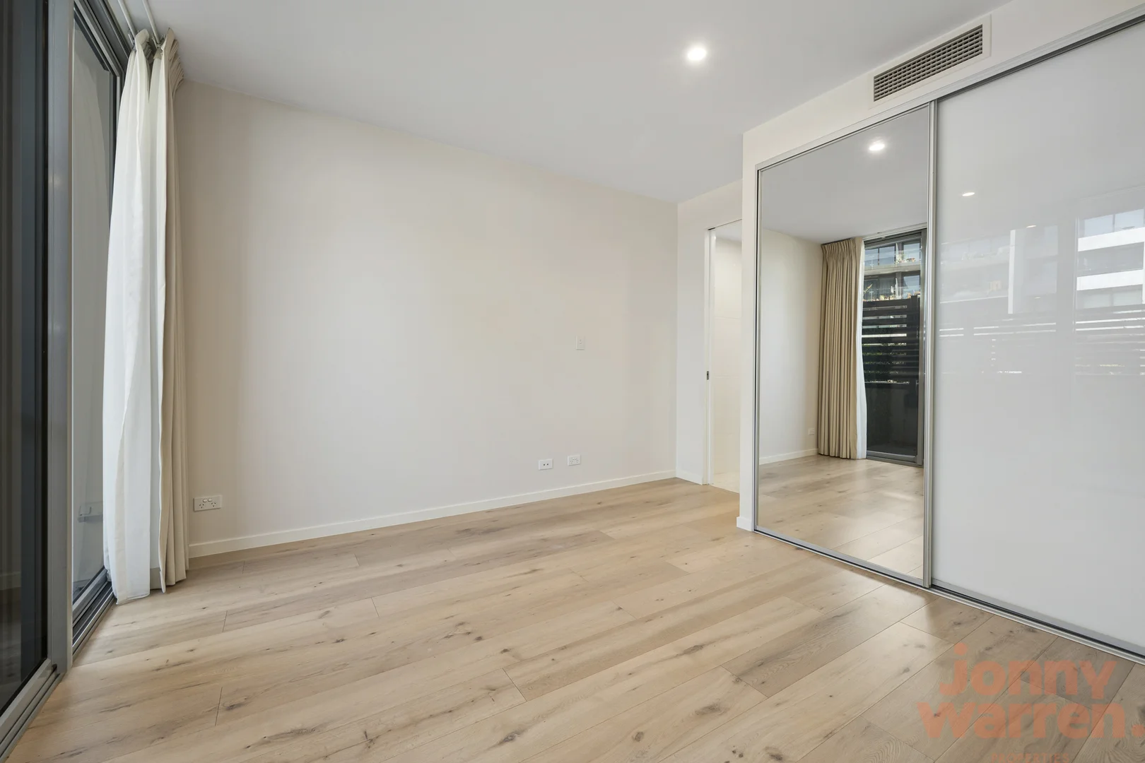 Additional image 12 of 2/11 Trevillian Quay, Kingston ACT 2604