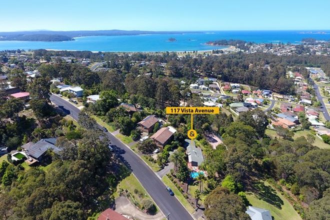 Picture of 117 Vista Avenue, CATALINA NSW 2536