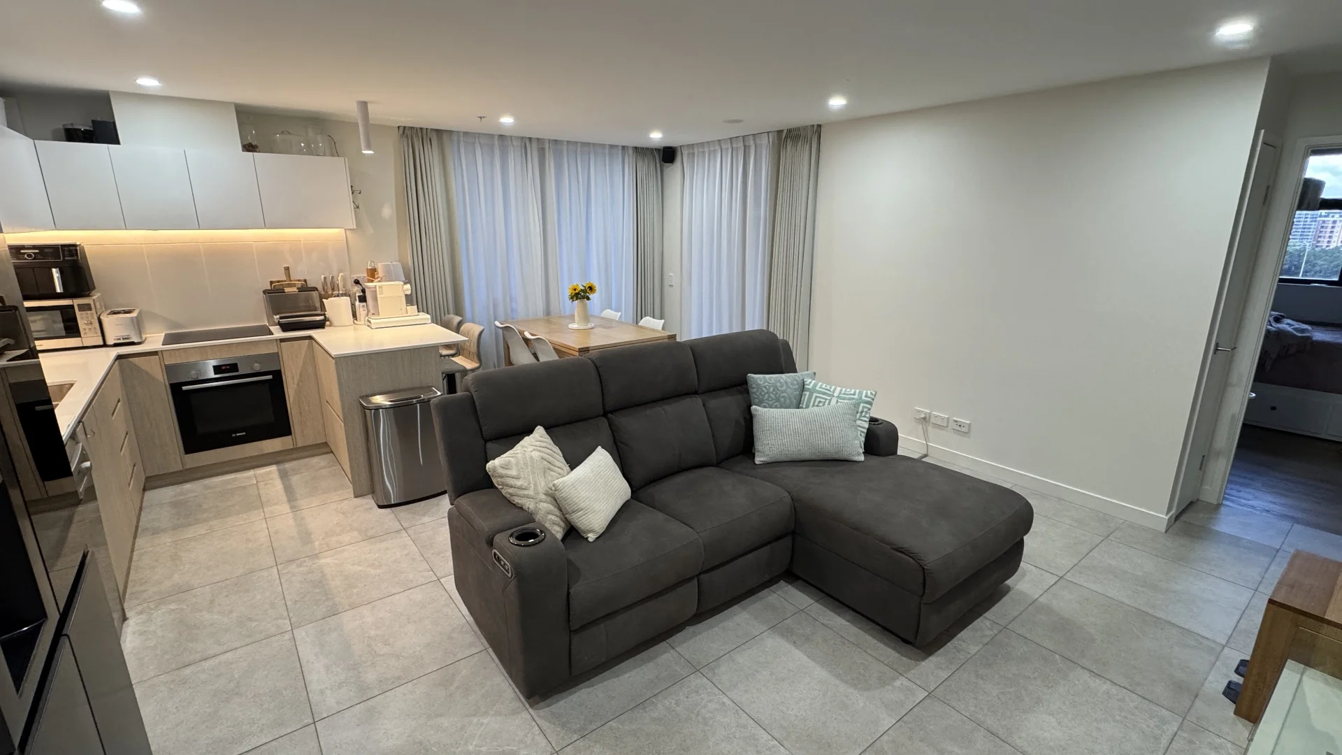 Additional image 3 of 608/21-25 Carl Street, Woolloongabba QLD 4102