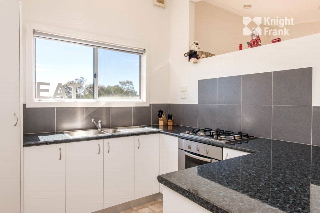 5 St Margarets Court, Swansea TAS 7190, Image 2