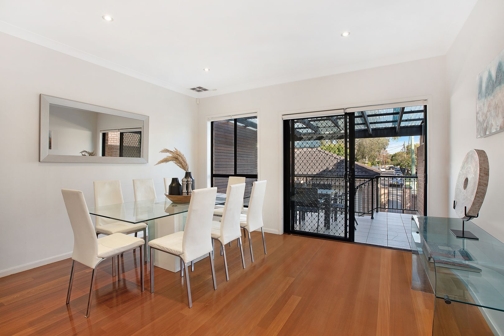 Residence 2/17 Roe Street, North Bondi NSW 2026, Image 2