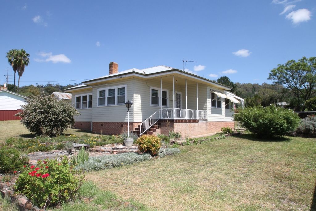 23 Lennox Street, Quirindi NSW 2343, Image 0