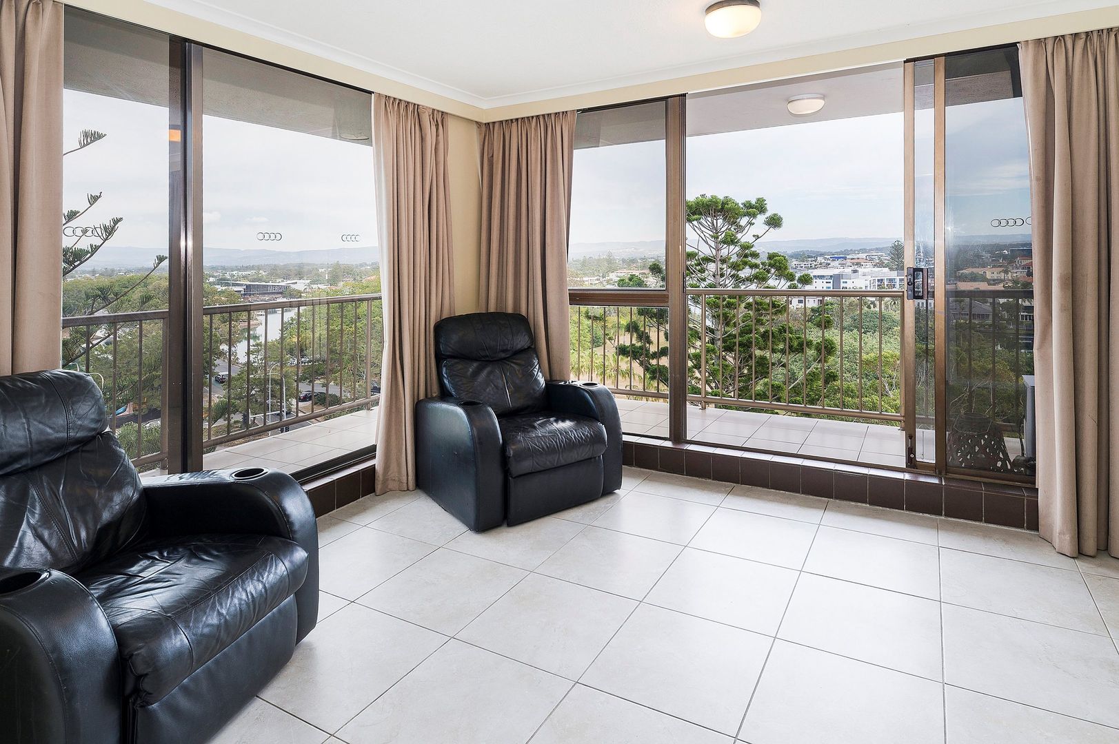 32/43 Enderley Avenue, Surfers Paradise QLD 4217, Image 1