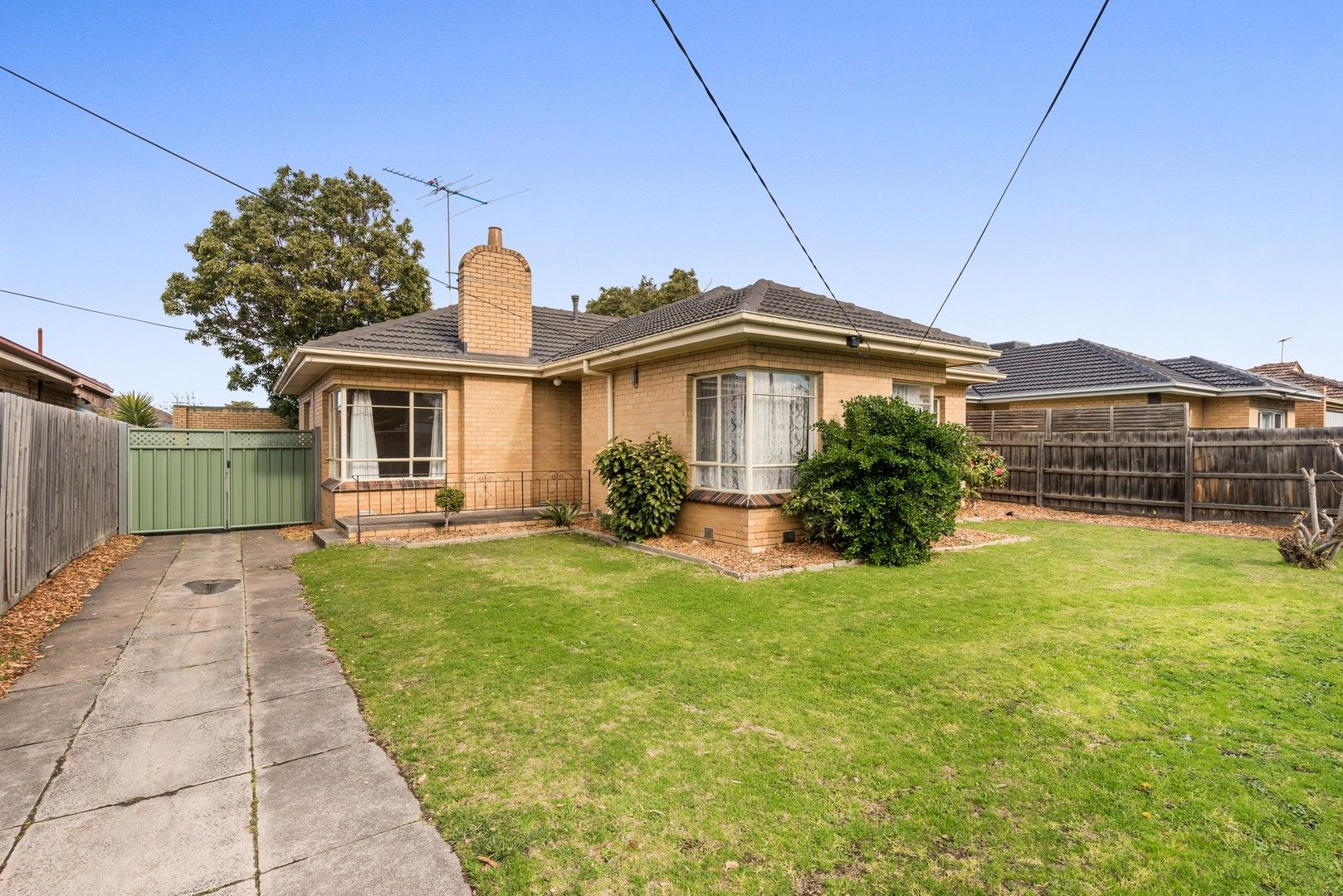 3 bedrooms House in 790 Centre Road BENTLEIGH EAST VIC, 3165