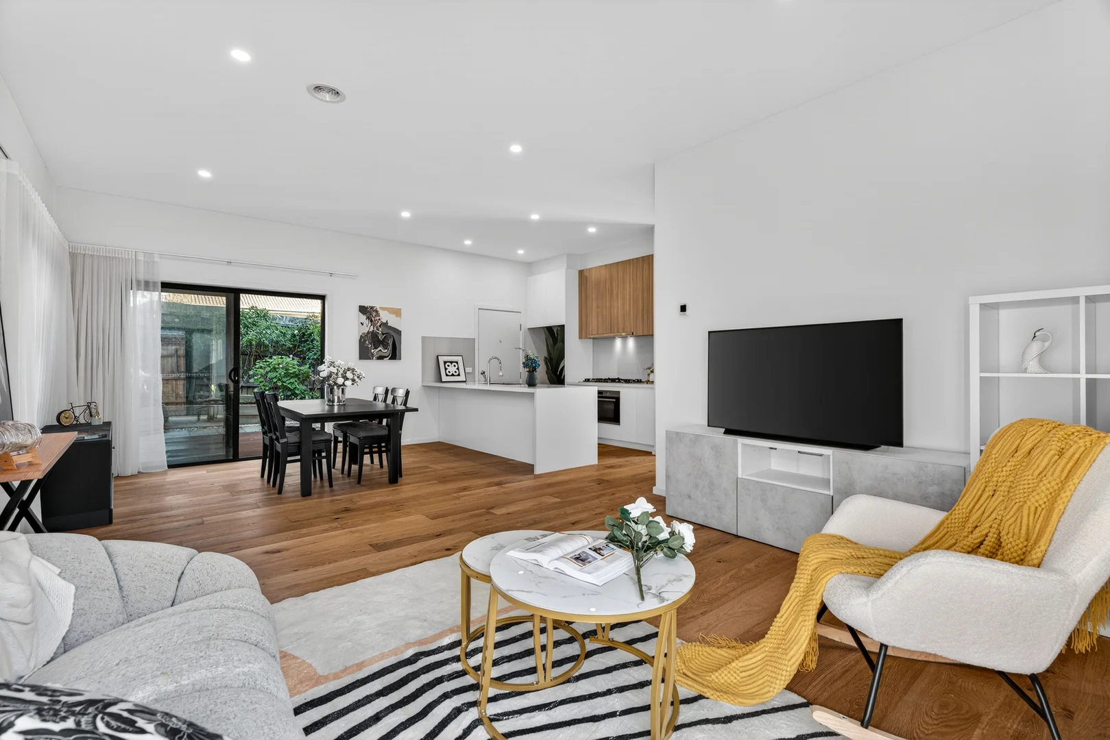 Additional image 3 of 2/10-12 Medhurst Street, Burwood East VIC 3151