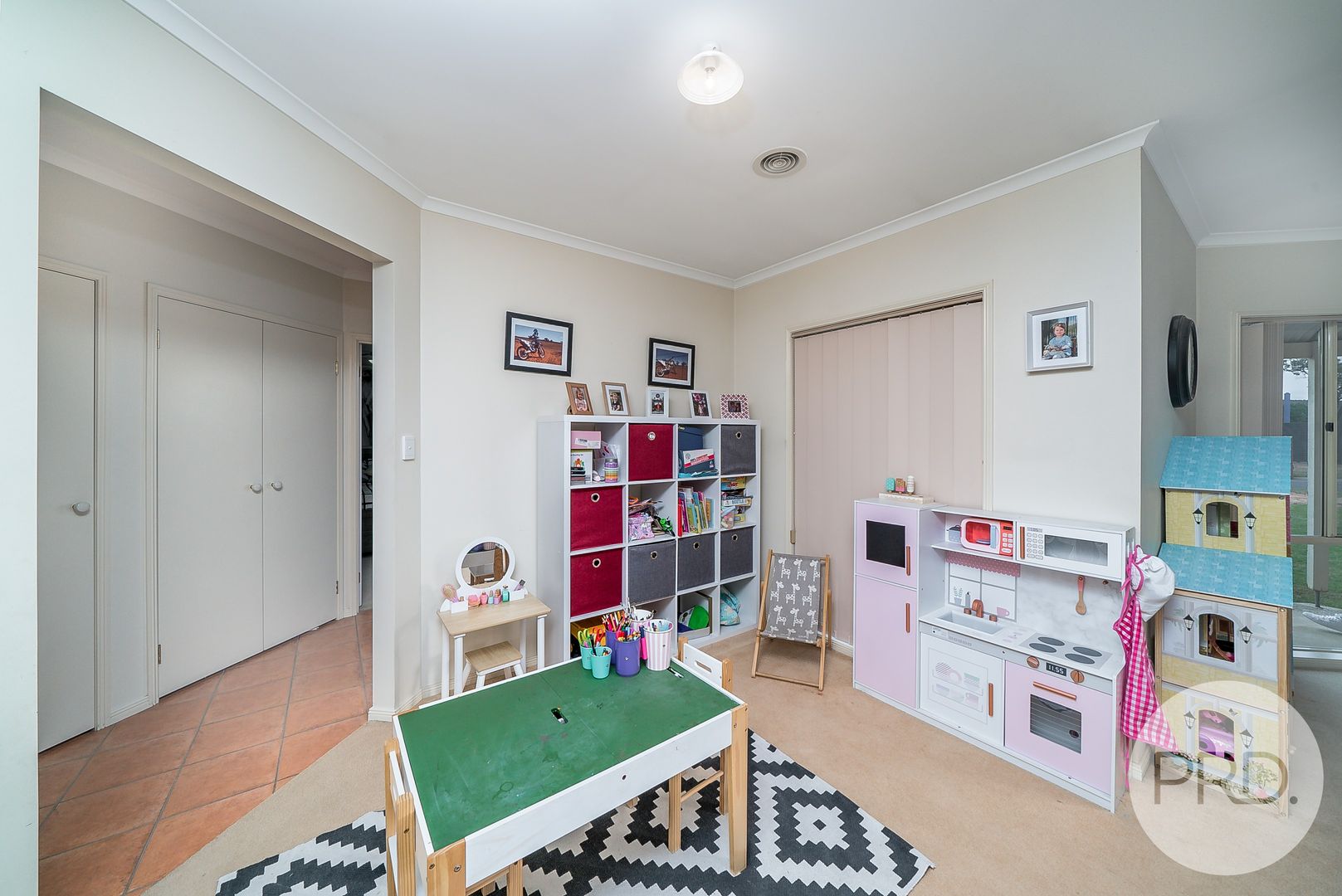 34 Wilson Street, The Rock NSW 2655, Image 2