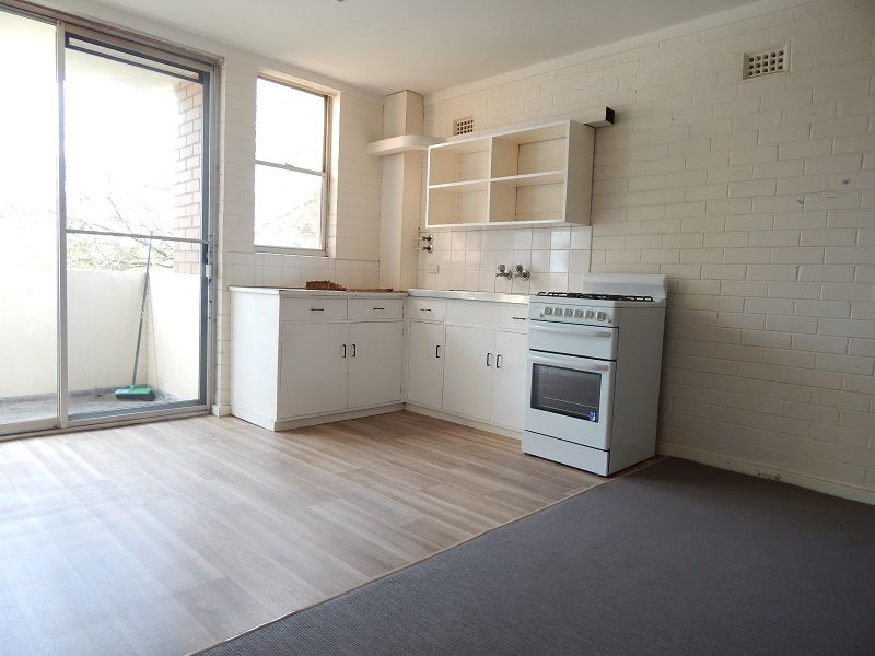 1 bedrooms Apartment / Unit / Flat in 11/157-159 Hubert Street EAST VICTORIA PARK WA, 6101