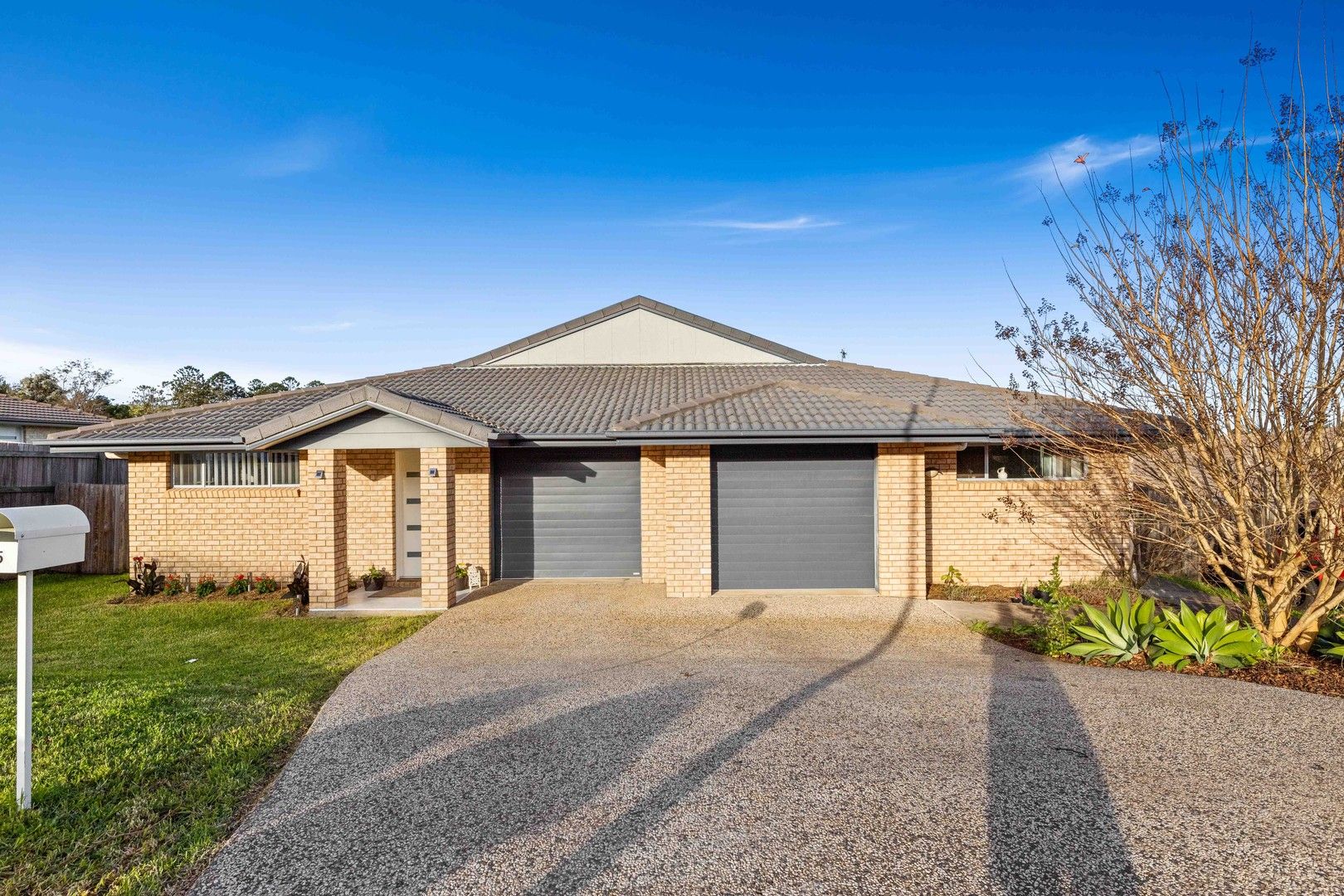 15 Alpine Court, Cranley QLD 4350, Image 0