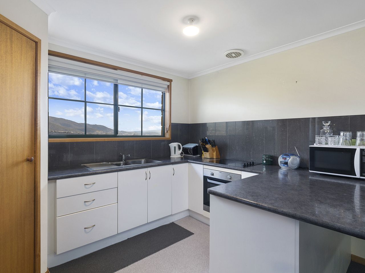 4/14 Bowden Street, Glenorchy TAS 7010, Image 2