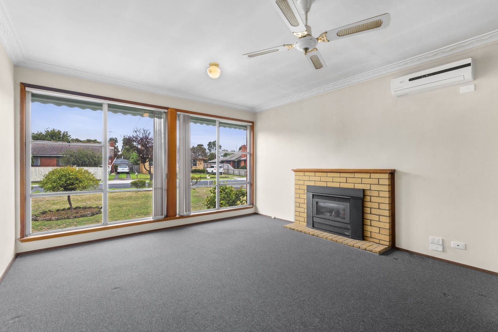 10 Winstanley Road, Thomson VIC 3219, Image 2