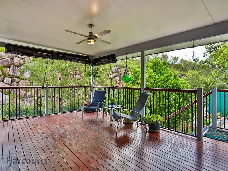 47 Oatland Crescent, Holland Park West QLD 4121