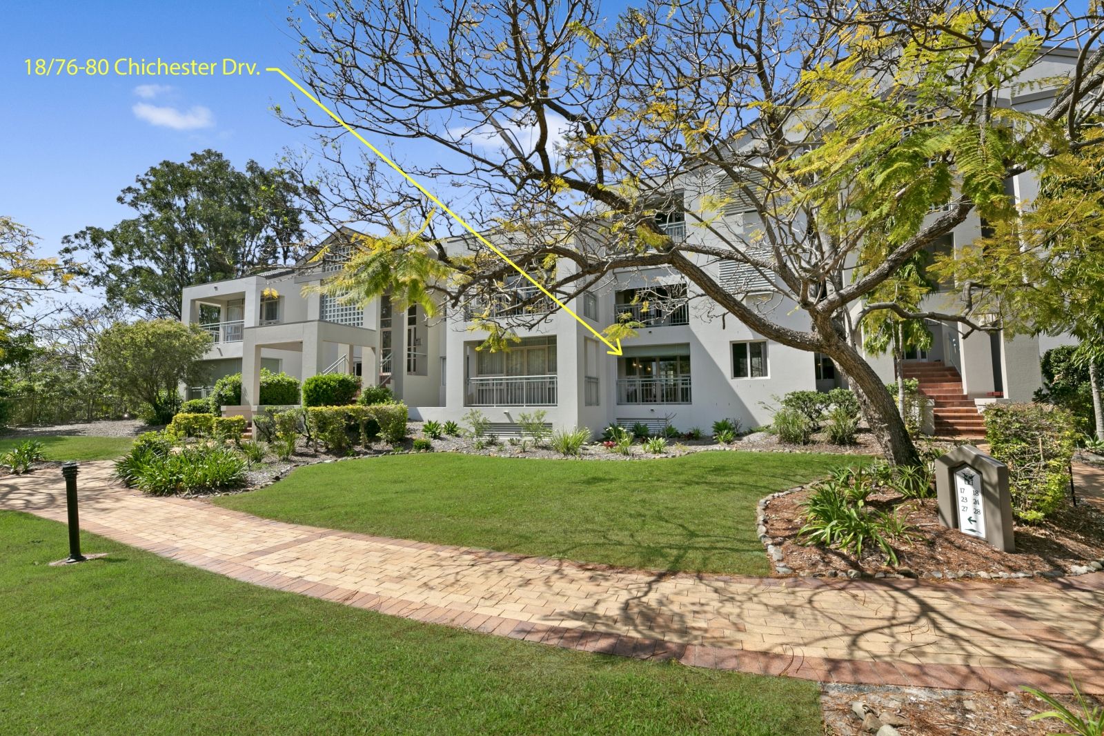 18/76-80 Chichester Drive, Arundel QLD 4214, Image 0