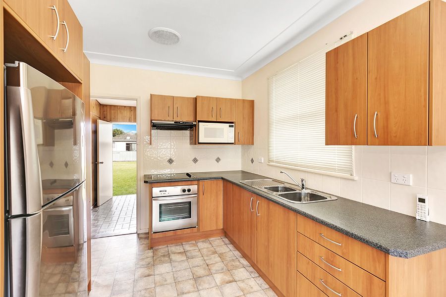 10 Percy Street, Hillsborough NSW 2290, Image 2