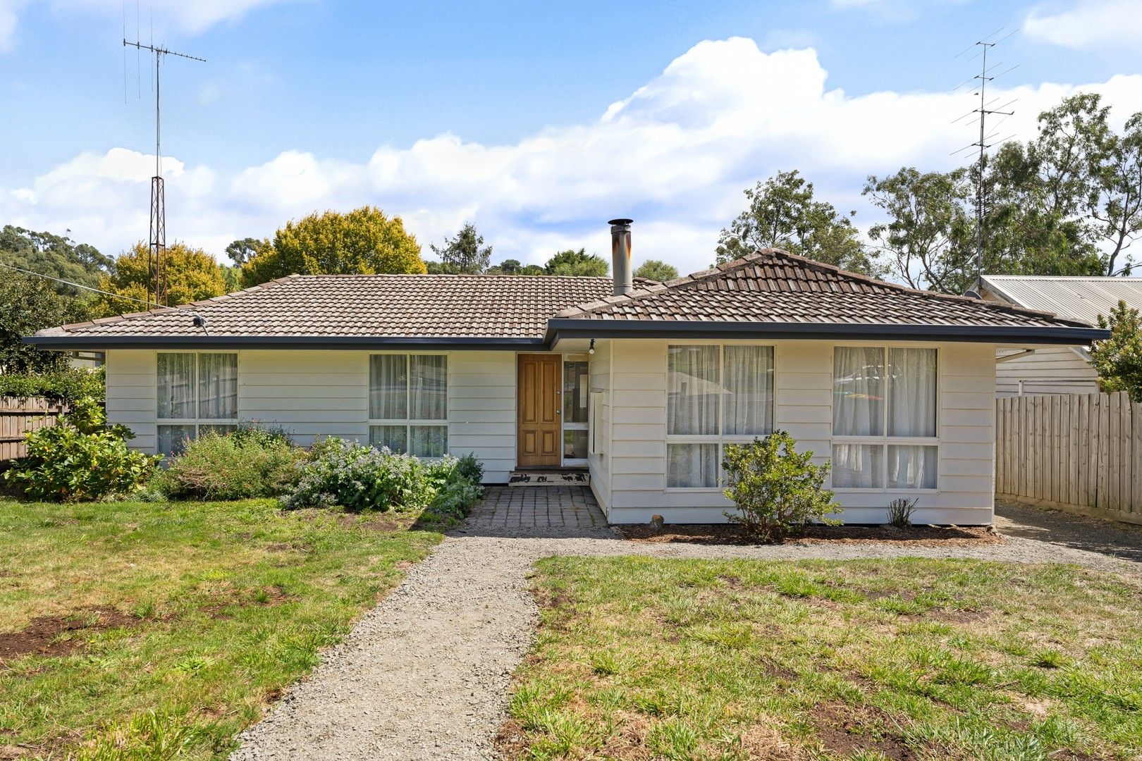 24 Washington Lane, Woodend VIC 3442 House For Rent 510 Domain