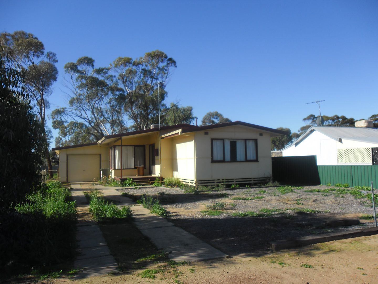 39 Mayrhofer Street, Three Spring Property History & Address Research
