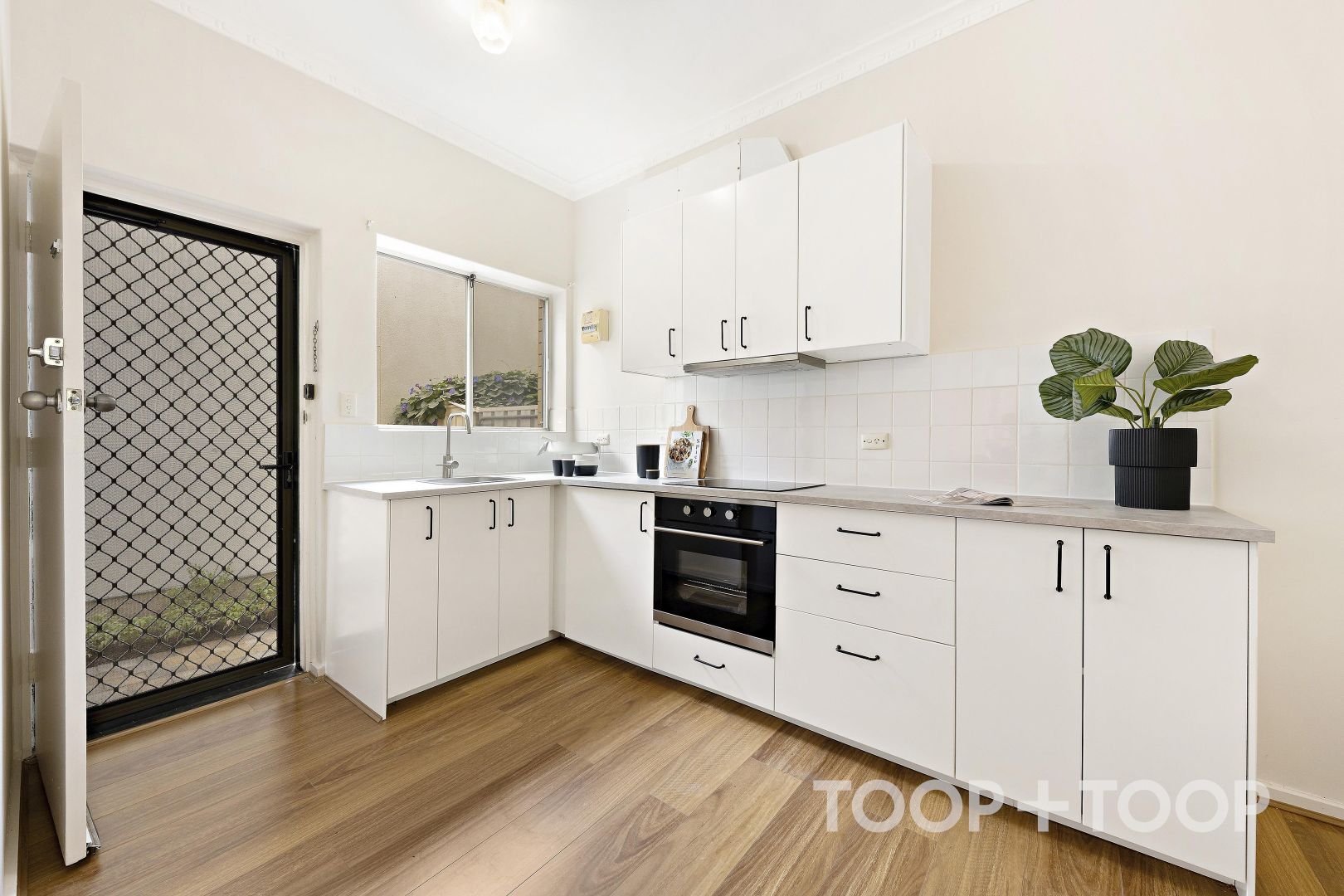 2/89 Edward Street, Norwood SA 5067, Image 2