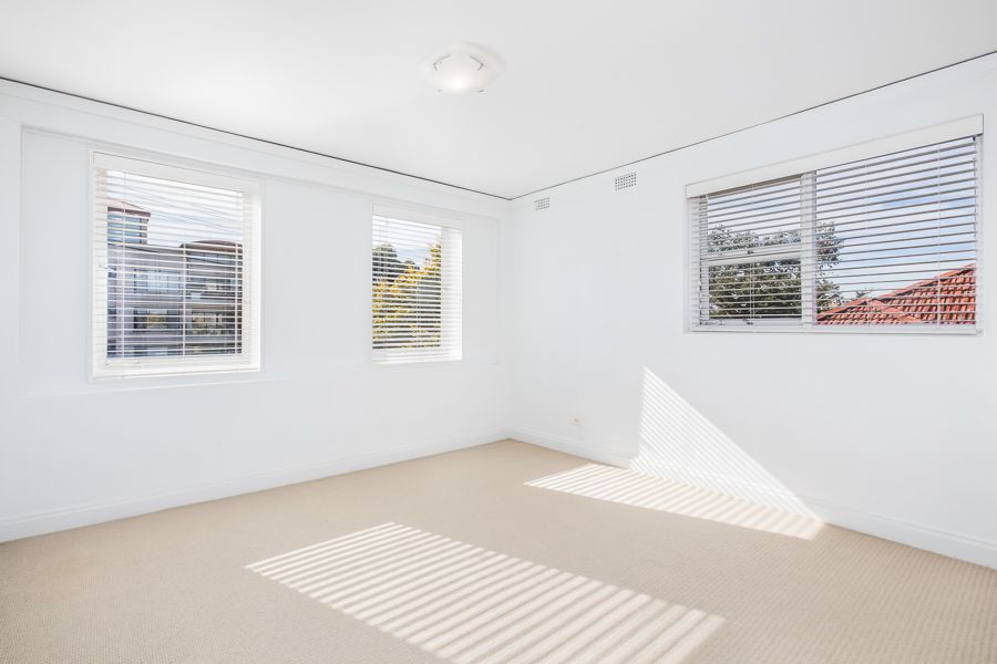 2/8 Searl Road, Cronulla NSW 2230, Image 2