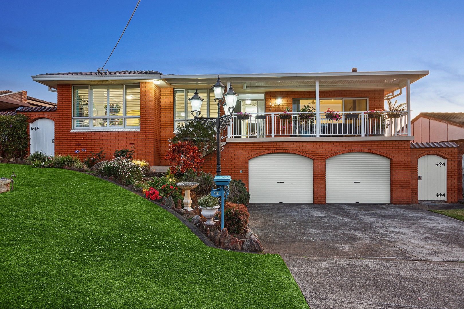 12 Cox Parade, Mount Warrigal NSW 2528