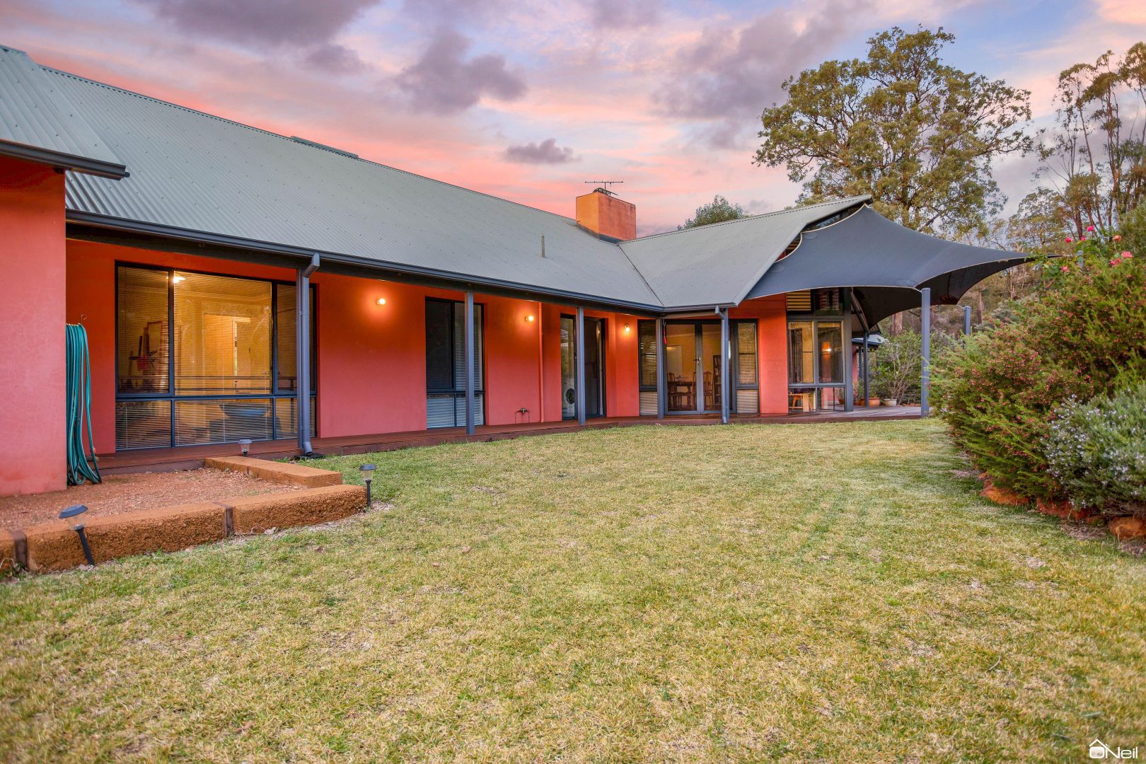 27 Bullich Retreat, Jarrahdale WA 6124, Image 1